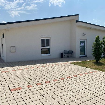 Gaestezimmer Oedenburgerstrasse Pottsching Exteriör bild