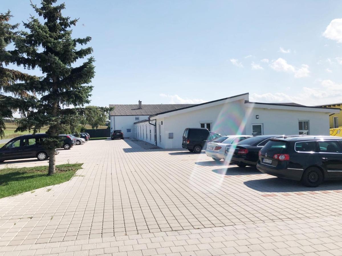 Gaestezimmer Oedenburgerstrasse Pottsching Exteriör bild